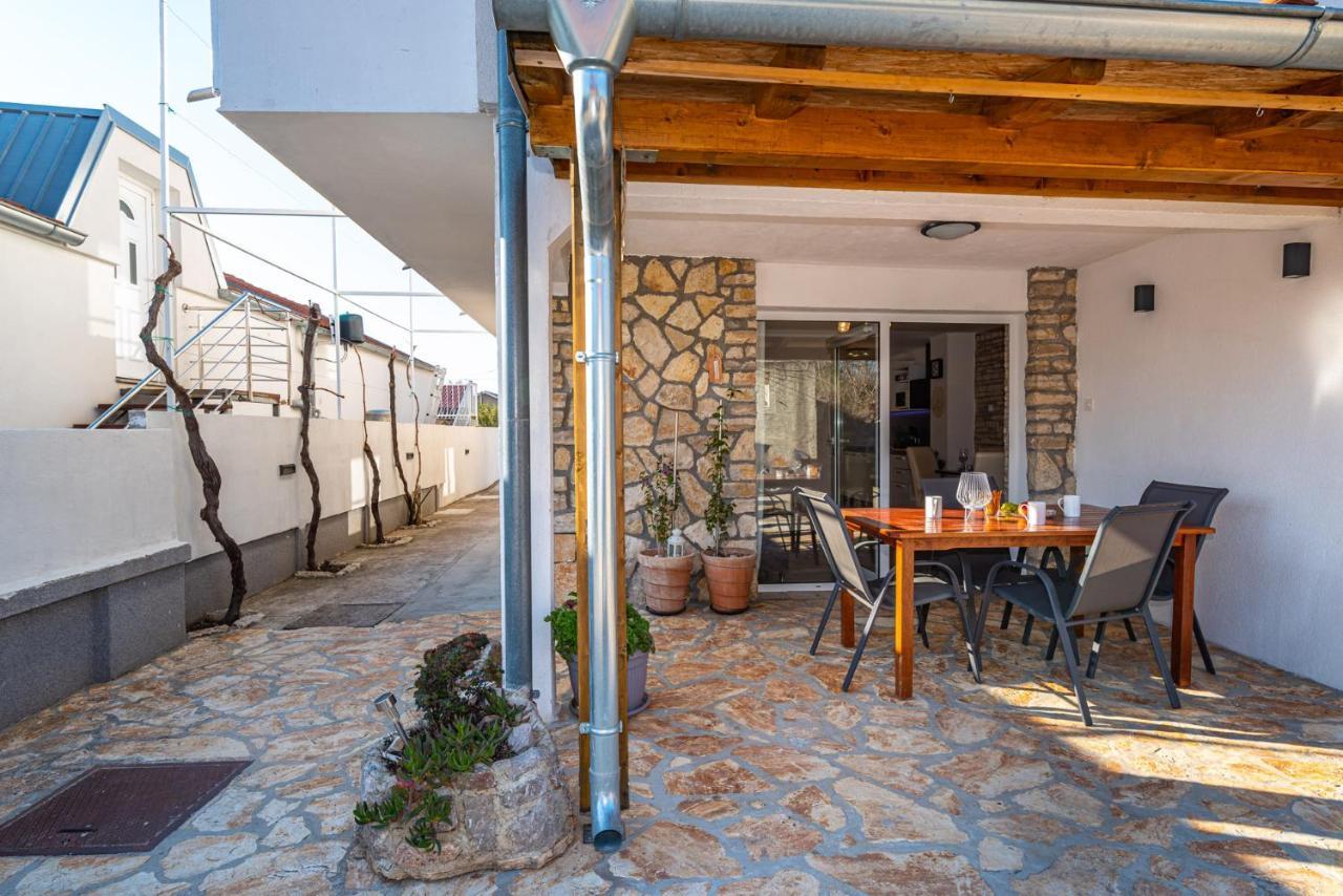 Maia Lena Apartment Jasenice  Exterior foto