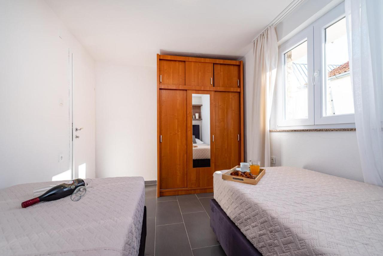 Maia Lena Apartment Jasenice  Exterior foto